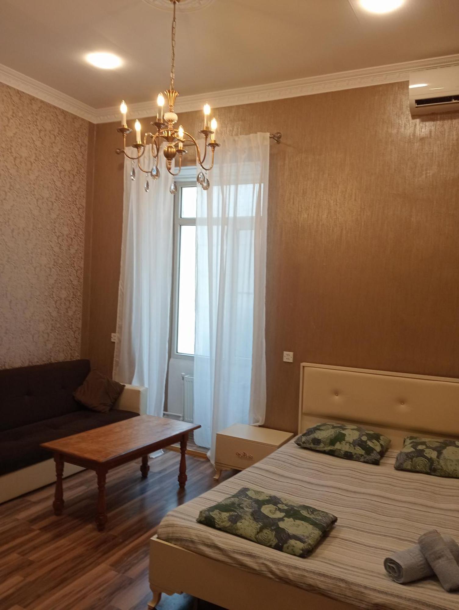 Apartment On The Delara Aliyeva Street Баку Экстерьер фото